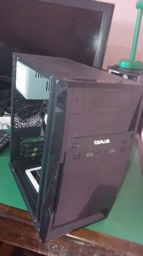 Computador core 2 duo e8400 7giga de ram ssd 120giga windows 10 estado de novo
