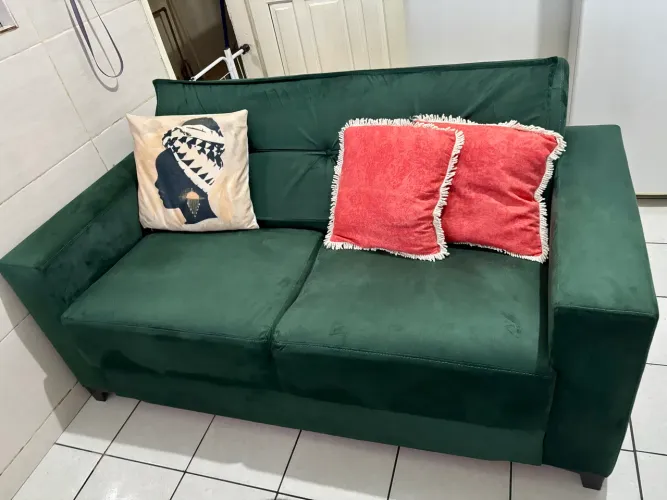 Sofá 3 lugares 