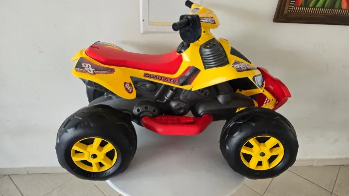 Quadriciclo Brinquedo Bandeirante - Elétrico 12v - Infantil