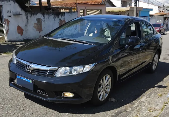 Honda Civic Sedan LXS 1.8/1.8 Flex 16V Aut. 4P 2014