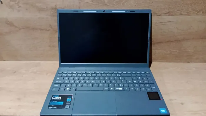 Notebook Positivo C15M, pouco tempo de uso, sem defeito algum, tela FHD, 8GB RAM, 128gb