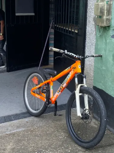 vendo ou troco gios frx 2014, leia a descrição!