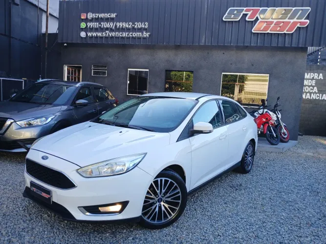Ford Focus Fastback Se/se Plus 2.0 Flex Aut. 2017