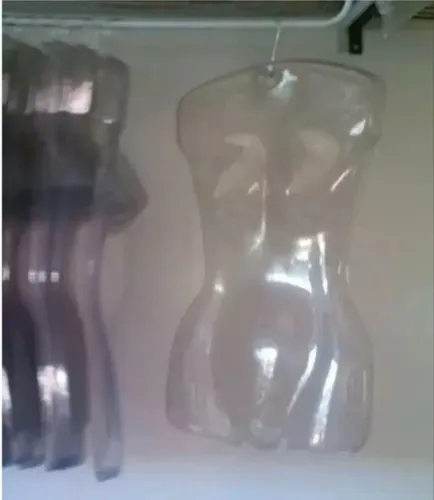 Cabide em PVC