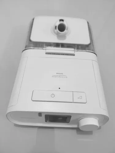 CPAP DREAMSTATION COM UMIDIFICADOR E MODEM 3G 