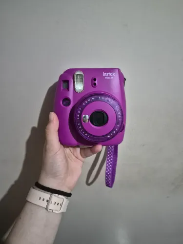 Câmera Instax mini 9