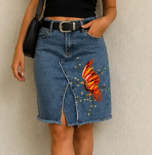 saia jeans carmim vintage bordada fênix pedraria y2k R$ 290