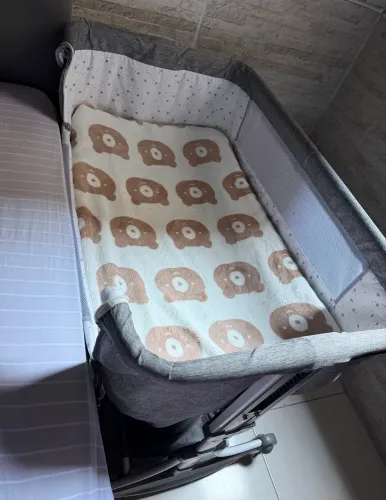 Berço De Balanço com Acoplamento a Cama