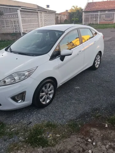 Ford Fiesta Sedan SE 1.6 16V Flex 4P 2012