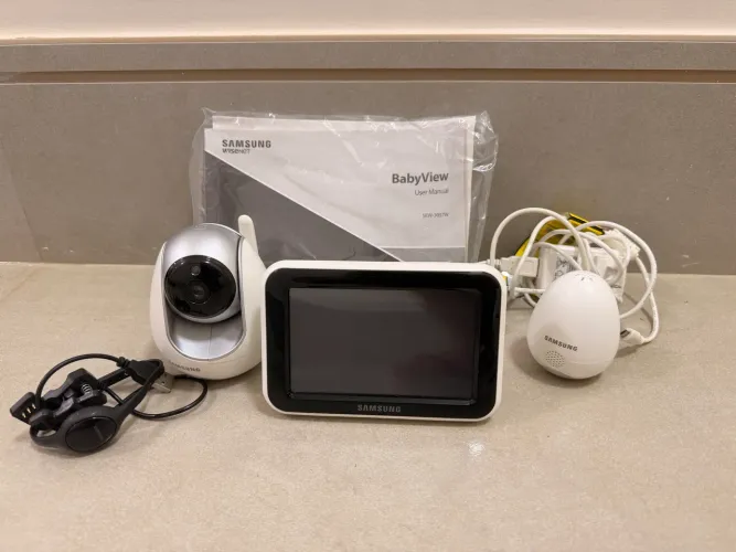 Babá Eletrônica Samsung BabyView com Monitor - Completa