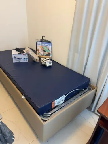 Cama Hospitalar Motorizada Confort Plati