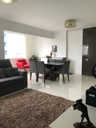 Apartamento à Venda em Boa Viagem 133,50 m² | 3 Quartos | Reformado | R$ 640.000