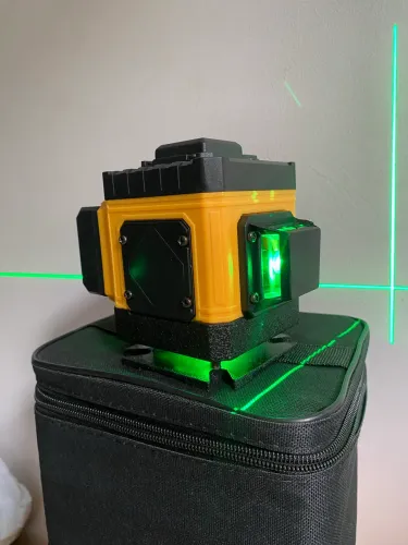 Nível a Laser 8 Linhas 1 Bateria