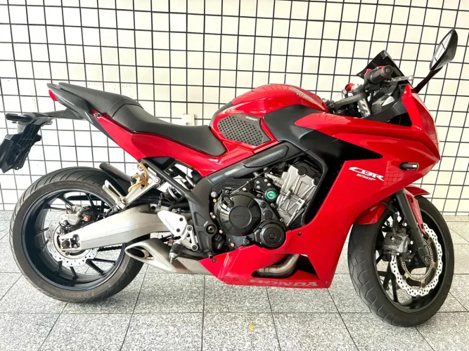 HONDA CBR 650F 2015
