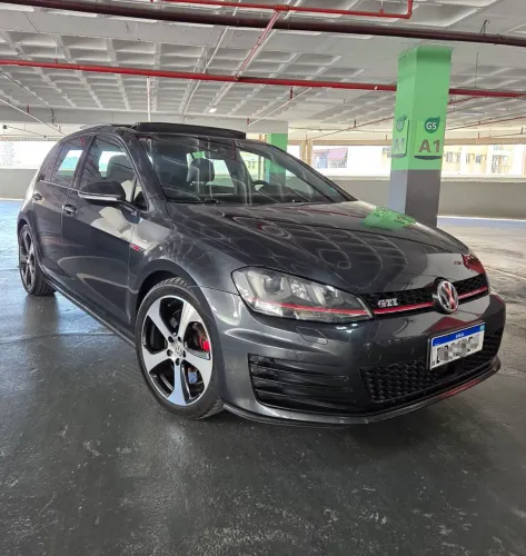 Volkswagen Golf GTI 2.0 TSI 220cv Aut. 2017