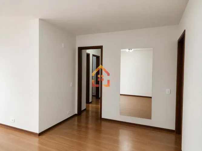 Apartamento à venda no Edifício Veneza, com 3 dormitórios, 98.57 m², por R$ 490.000,00 - C