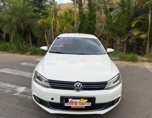 Volkswagen Jetta Highline 2.0 TSI 16V 4P Tiptronic 2013