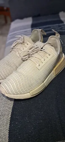 TENIS ADIDAS NMD número 40