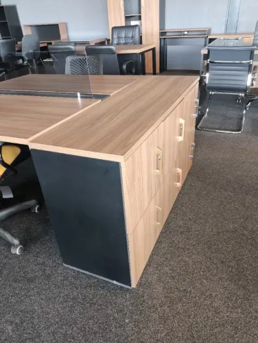 Armário Baixo com 6 Portas com Trancas - 0,75x1,32x0,42cm (OFERTA)!!