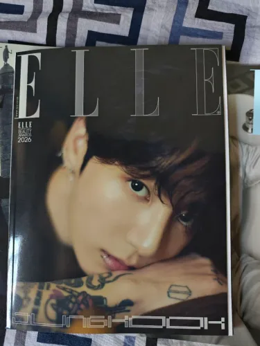 BTS Jungkook revista Elle 2026