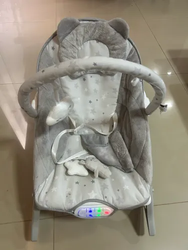 Cadeira de Descanso Musical Urso Polar Maxy Baby