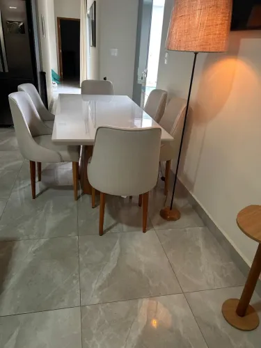 Mesa de jantar com 6 poltronas alto padrão
