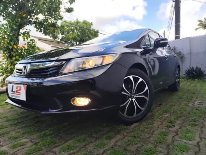 Honda Civic Sedan LXR 2.0 Flexone 16V Aut. 4P 2014