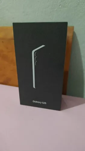 Samsung Galaxy S25 5G Lacrado