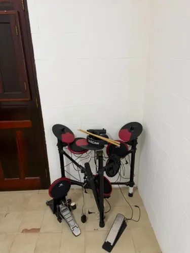 Bateria eletrônica Mustar completa
