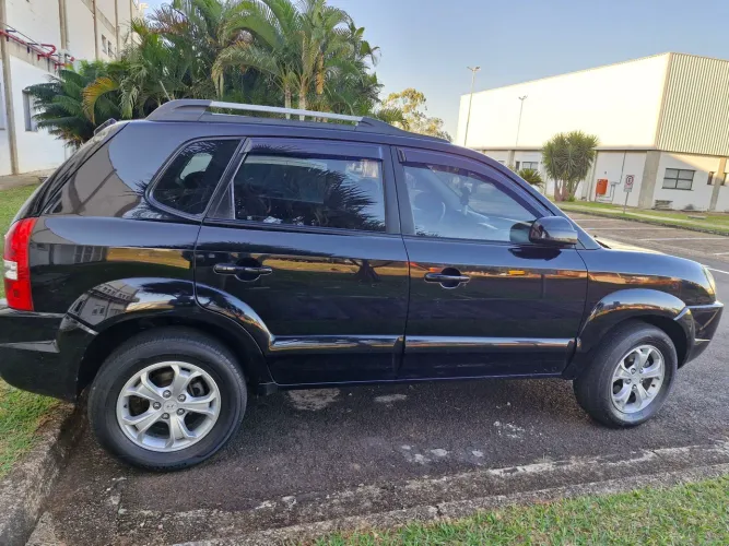 Hyundai Tucson 2.0 16V Flex Aut. 2014