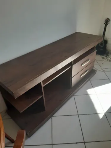 RACK PARA TELEVISÃO COM GAVETAS