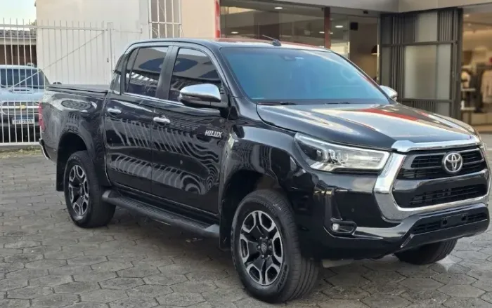 Toyota Hilux CD SRX 4X4 2.8 TDI 16V Diesel Aut. 2021