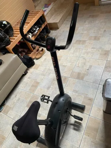 Bicicleta Ergométrica BP 880 POLIMET PERFEITA
