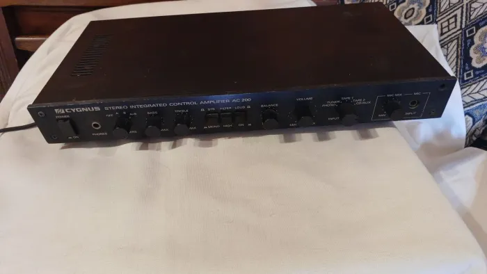 Cygnus ac200 
