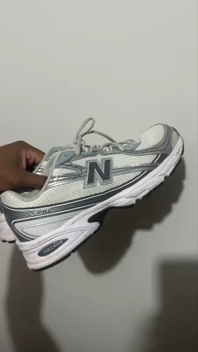 New balance 740