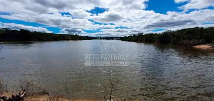Fazenda/Sítio/Chácara para venda possui 158471270 metros quadrados