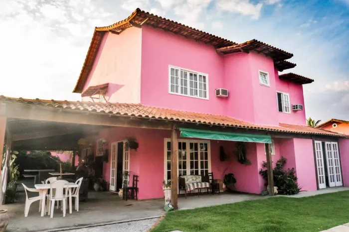 OPORTUNIDADE DE INVESTIMENTO! CASA COM ESTRUTURA PARA POUSADA - CABO FRIO