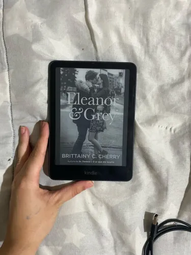 VENDO KINDLE PAPERWHITE SIGNATURE EDITION PERFEITO