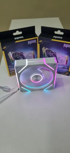 Fan 120mm 35,00 cada Cor branca ARGB 3 pinos G-VR356 Revenger