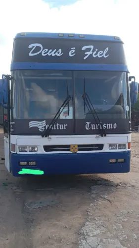 Troço em 1 ônibus urbano do meu agrado 