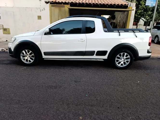 Volkswagen Saveiro Cross 1.6 MI Total Flex 8V CE 2014