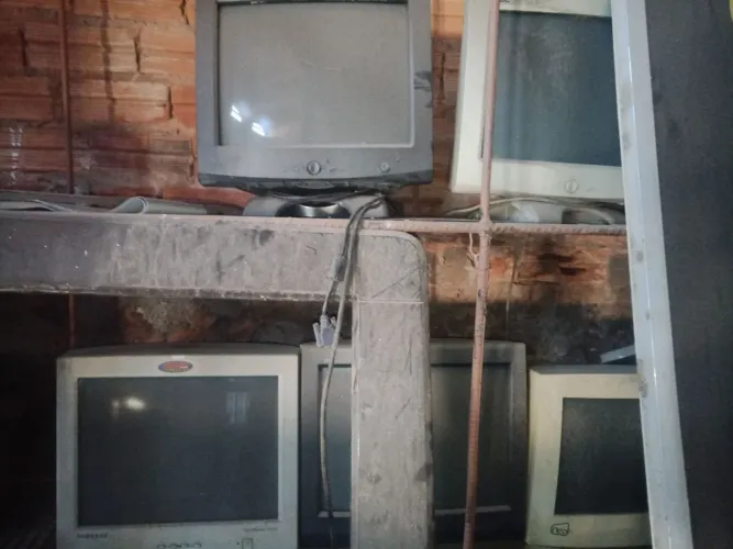 Monitor tubo CRT