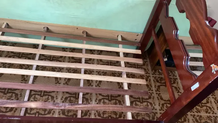 Cama solteiro