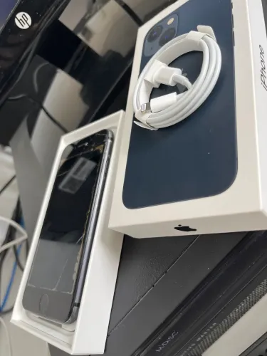iPhone 8 p/ Peças