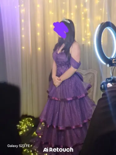 Vestido de debutante - roxo 