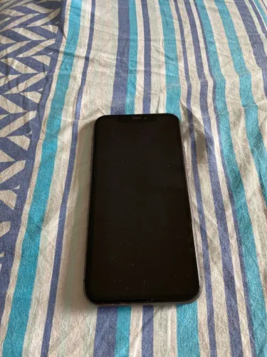 Vende-se iPhone 11 64 gigas