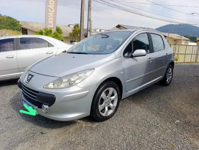 Peugeot 307 Feline/griff/premi. 2.0 Flex 5P Aut. 2011