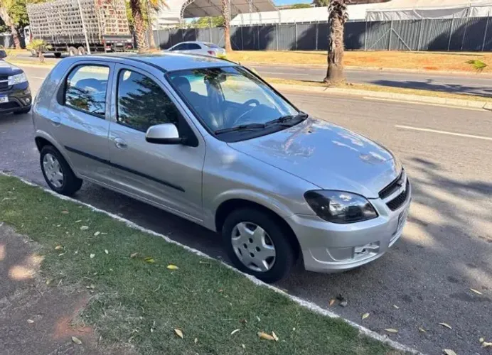 Chevrolet Celta Spirit/ LT 1.0 MPFI 8V Flexp. 5P 2012