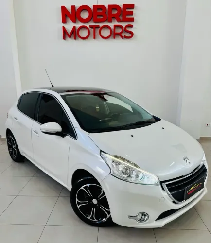 Peugeot 208 Griffe 1.6 Flex 16V 5P Aut. 2015