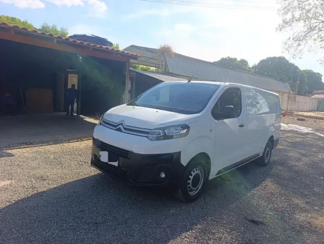 Citroen Jumpy Furgão Pack 1.6 Turbo Diesel 2022